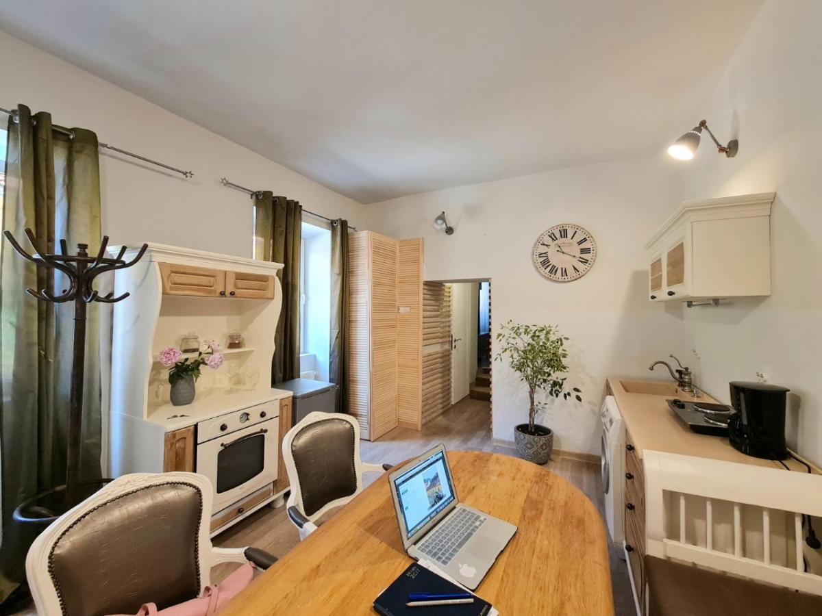 Happy House Apartment Brasov Luaran gambar