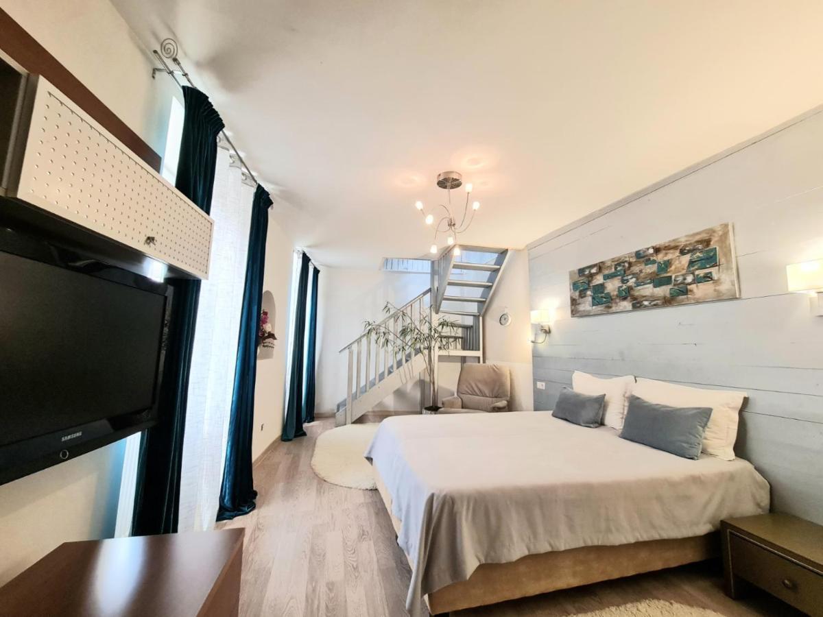 Happy House Apartment Brasov Luaran gambar