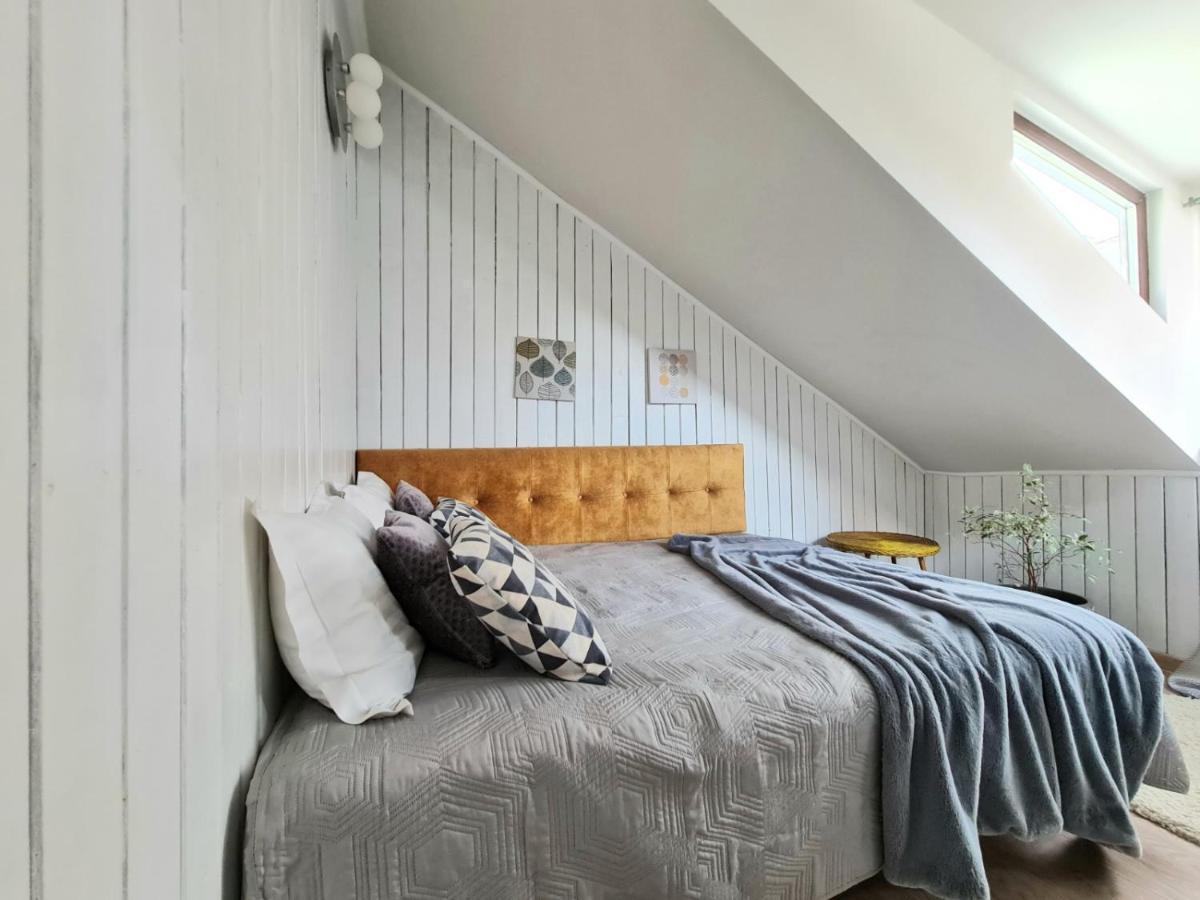 Happy House Apartment Brasov Luaran gambar