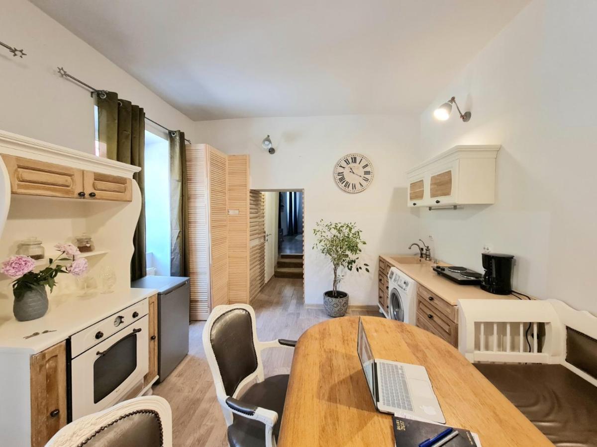 Happy House Apartment Brasov Luaran gambar
