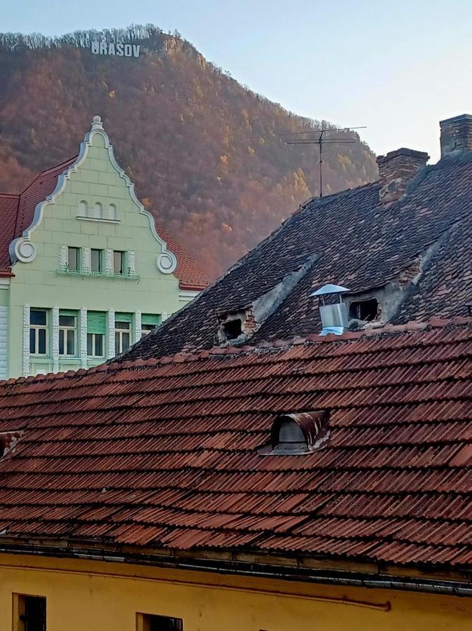 Happy House Apartment Brasov Luaran gambar